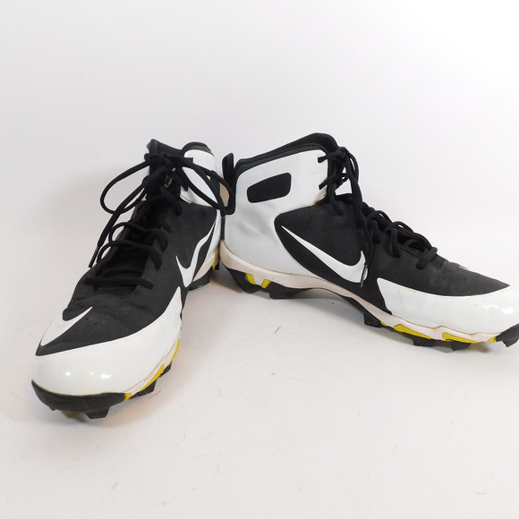 Nike Other - Nike Men's Huarache Football Shoes 13 CL2169 1019